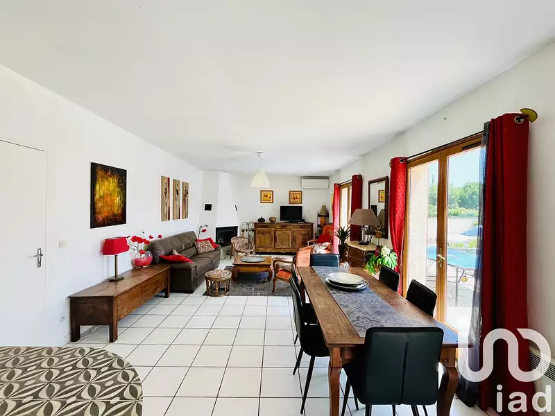 Maison, 111 m²