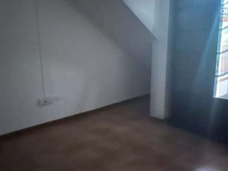 Divers, 120 m²