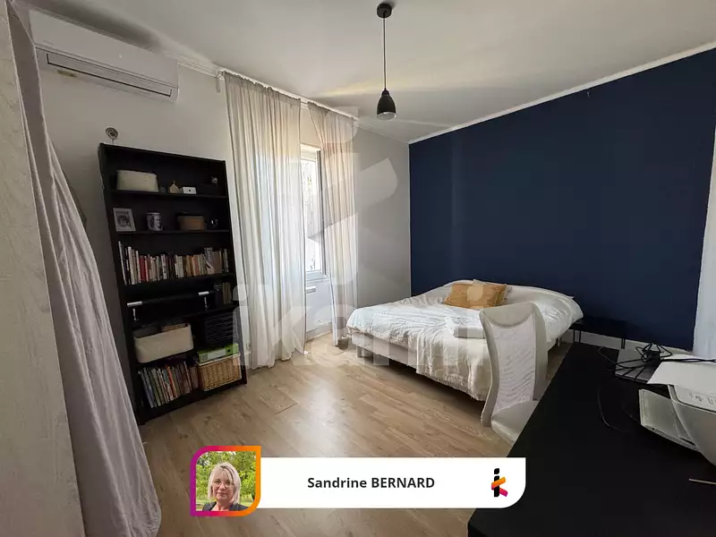Maison, 227 m²