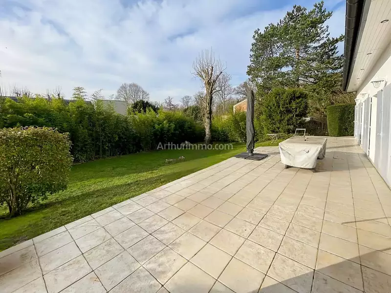 Maison, 183 m²