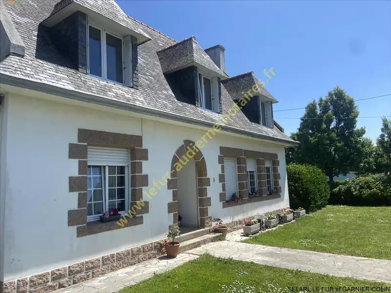 Maison, 185 m²