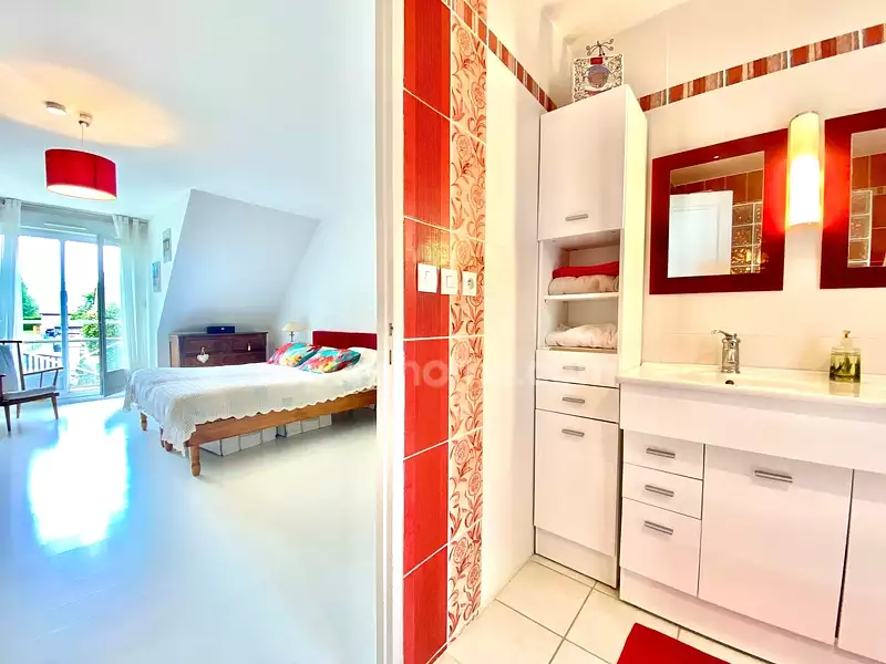 Maison, 156 m²