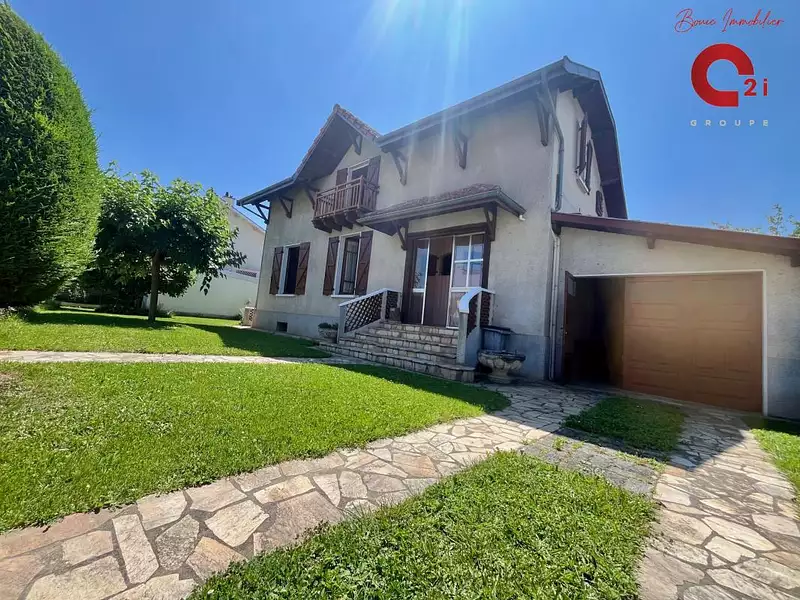 Maison, 156 m²