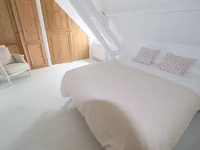 Maison, 240 m²