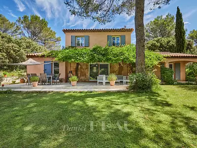 Maison, 146 m²