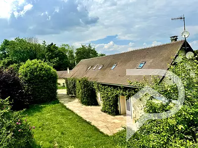 Maison, 220 m²