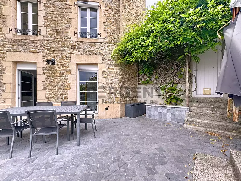 Maison, 190 m²