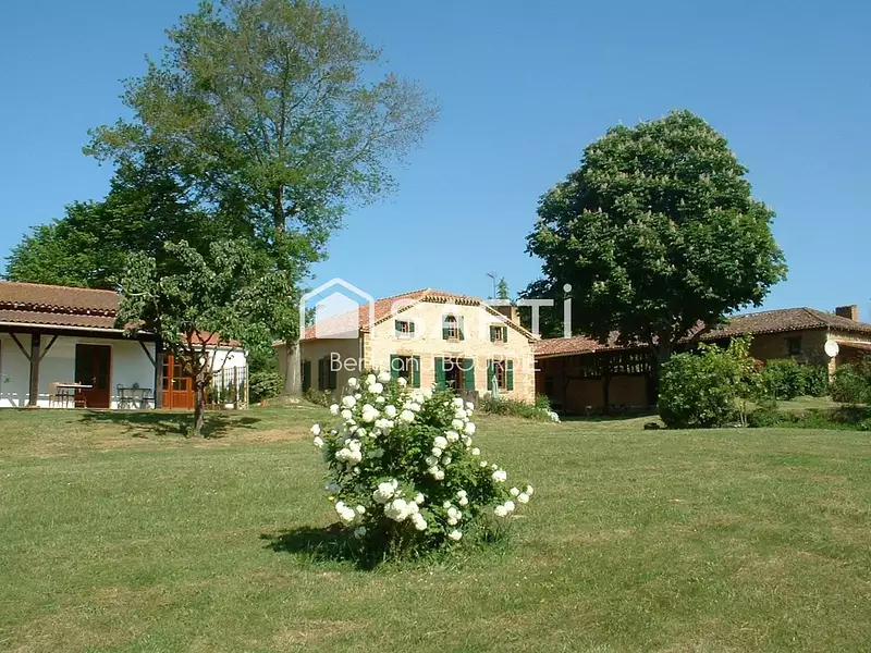 Maison, 470 m²