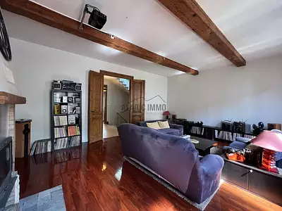 Maison, 225 m²