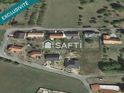 Terrain, 9 750 m²