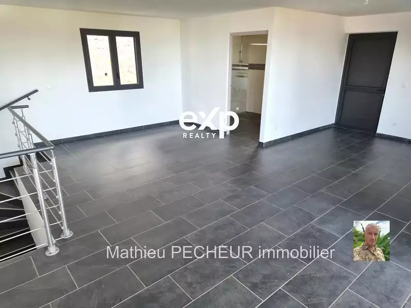 Maison, 107 m²