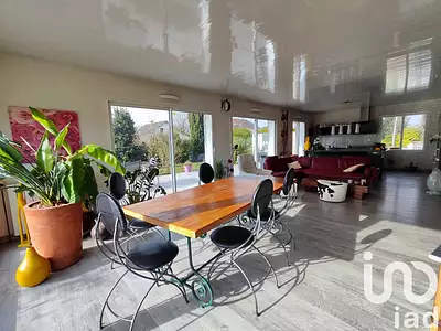 Maison, 222 m²