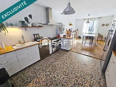Maison, 180 m²