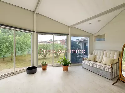 Maison, 161 m²