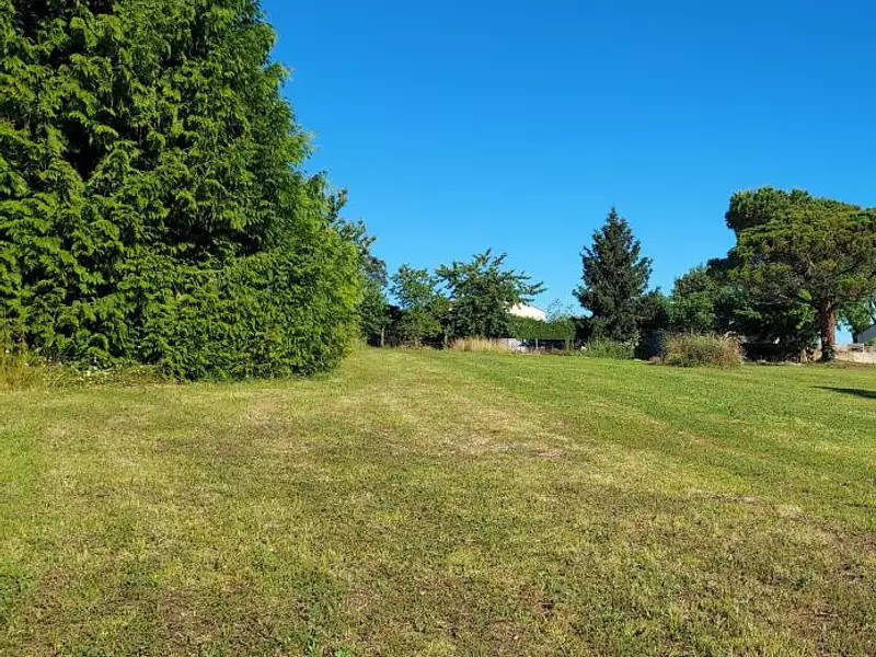 Terrain, 1 165 m²