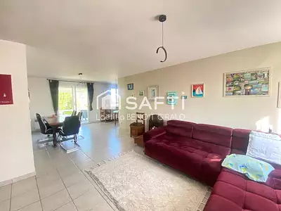 Maison, 99 m²