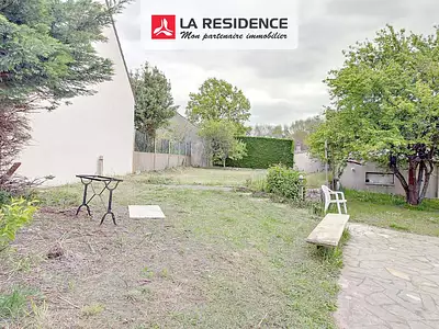 Terrain, 408 m²