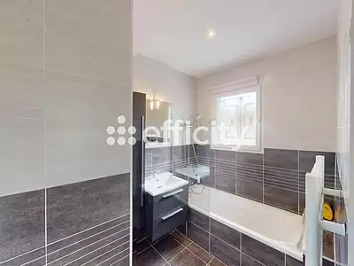Maison, 117 m²