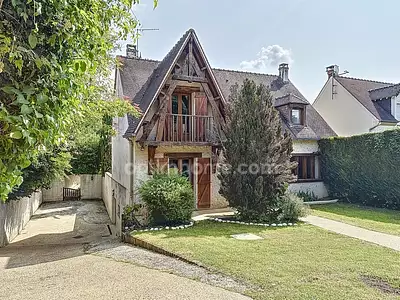 Maison, 165 m²