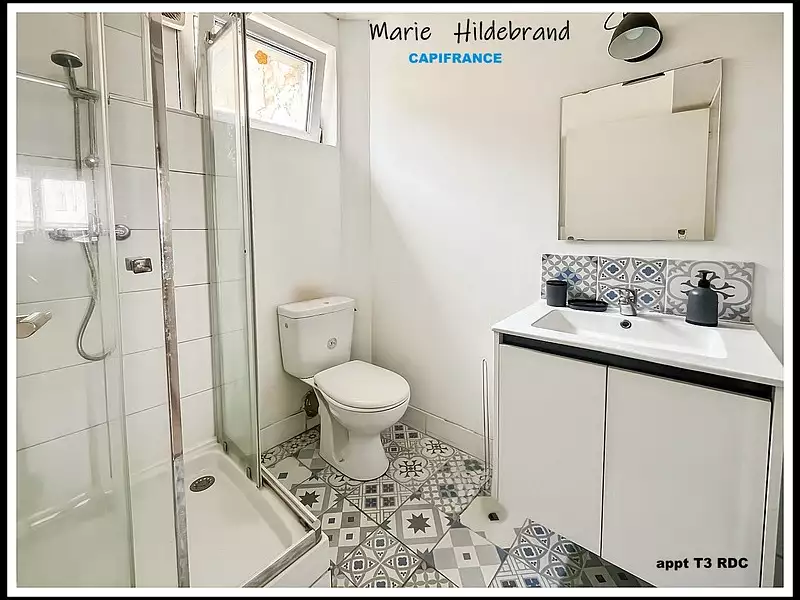 Immeuble, 260 m²