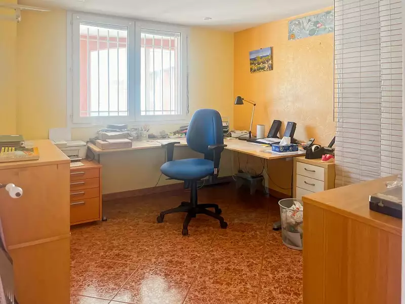 Maison, 230 m²