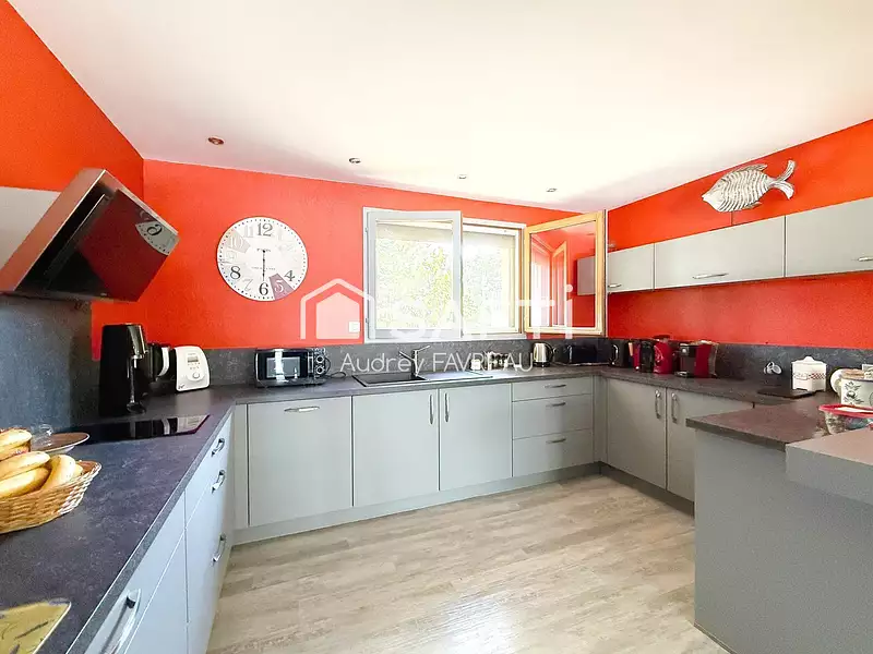 Maison, 177 m²