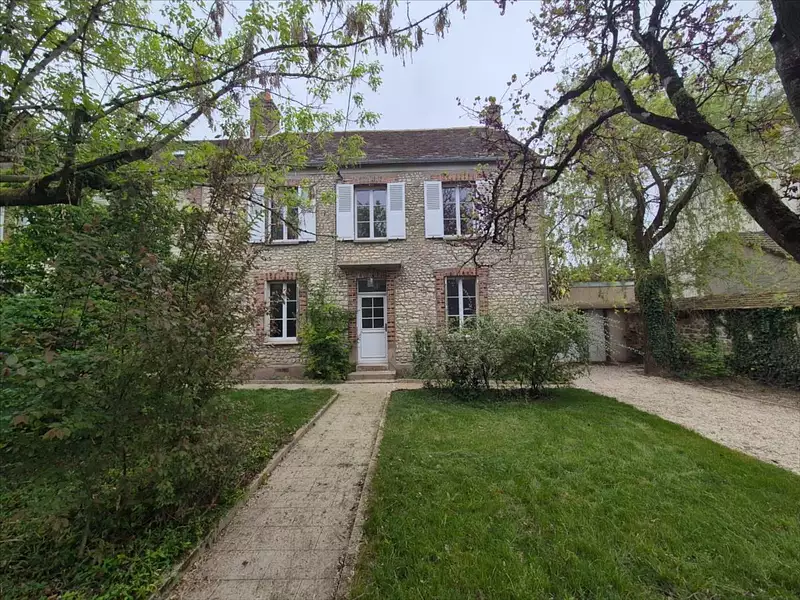 Maison, 155 m²