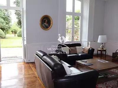 Maison, 230 m²