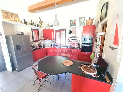 Maison, 230 m²