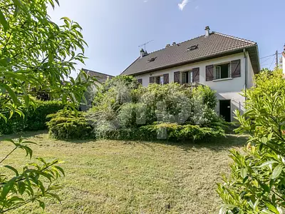 Maison, 191 m²