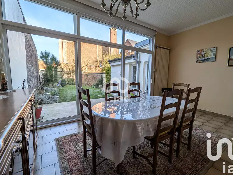Maison, 215 m²
