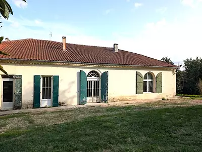 Maison, 250 m²