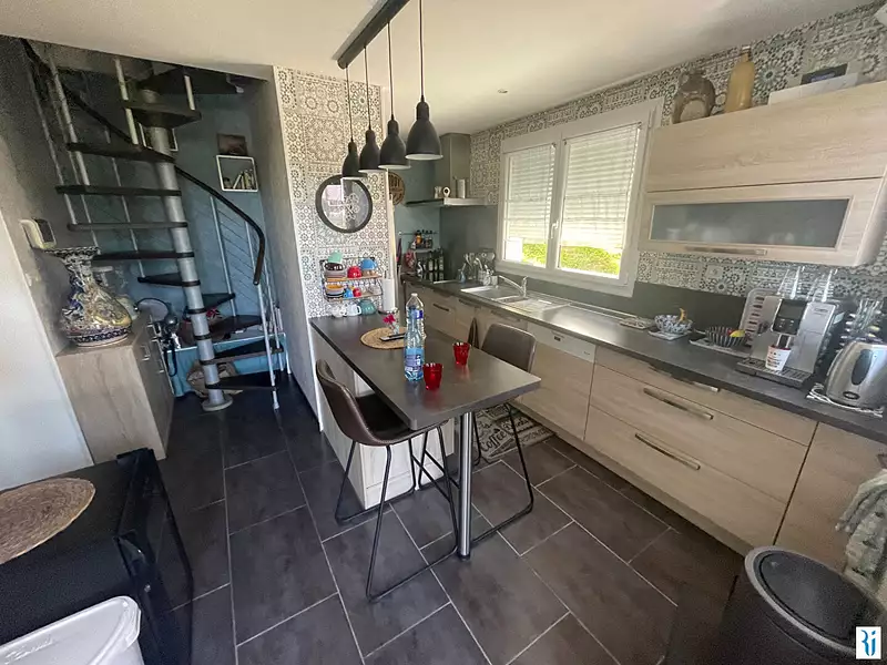 Maison, 103 m²