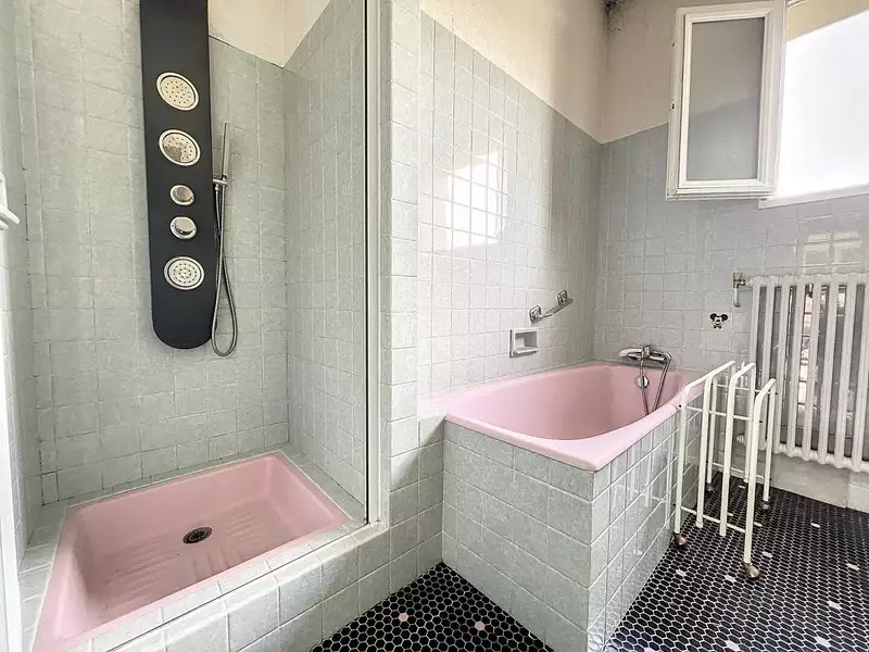 Maison, 202 m²