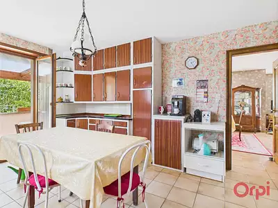 Maison, 215 m²