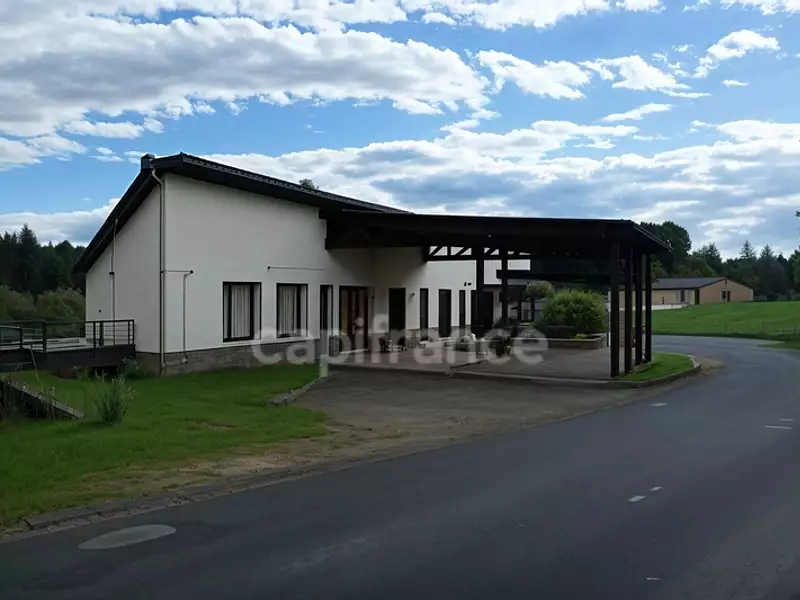 Maison, 340 m²