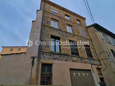Immeuble, 150 m²