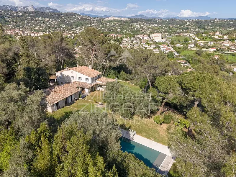 Vente maison 10 pièces 313 m² La Colle-sur-Loup (06480) - Superimmo