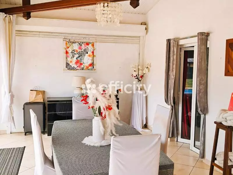 Maison, 168 m²