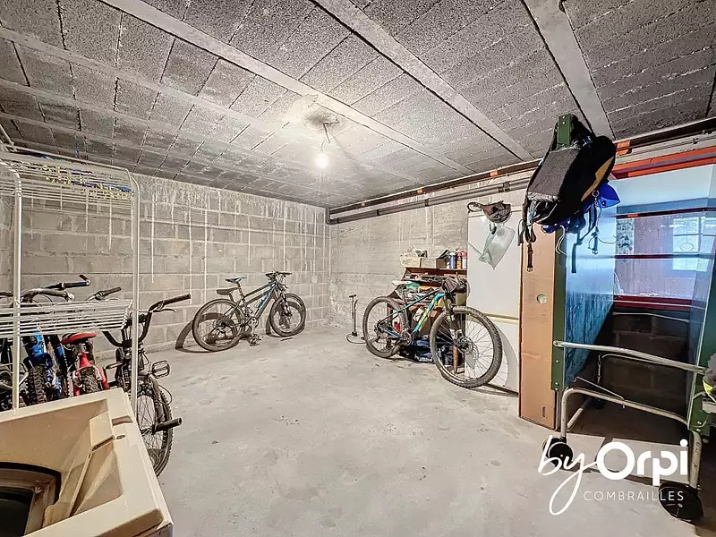 Maison, 319 m²