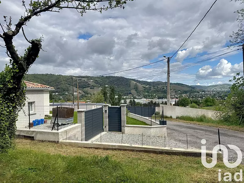 Terrain, 979 m²