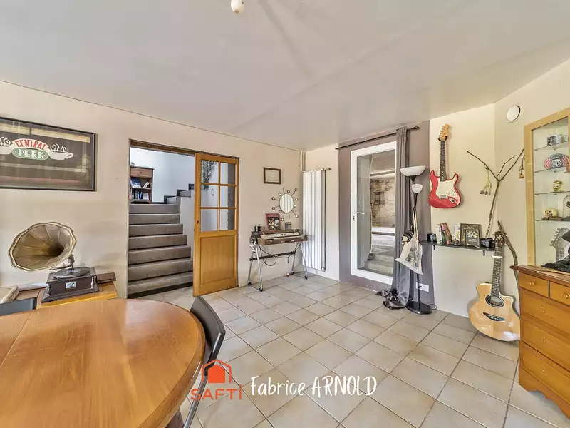 Maison, 170 m²