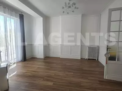 Maison, 260 m²