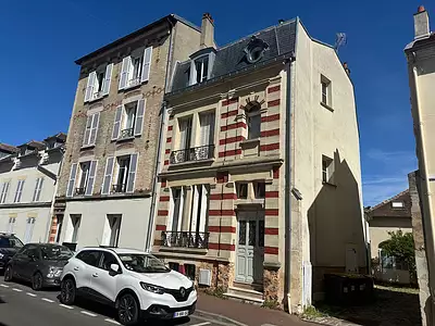Maison, 215 m²