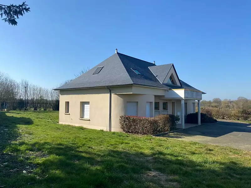Maison, 242 m²