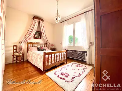 Maison, 233 m²