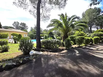 Maison, 190 m²