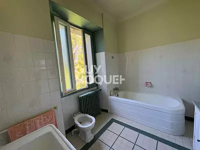 Maison, 205 m²