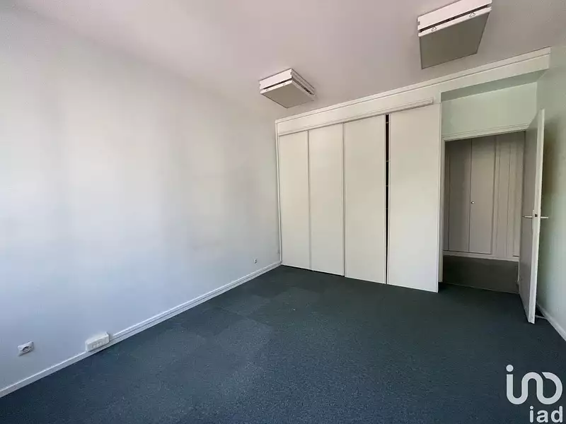 Divers, 200 m²