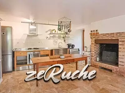 Maison, 215,7 m²